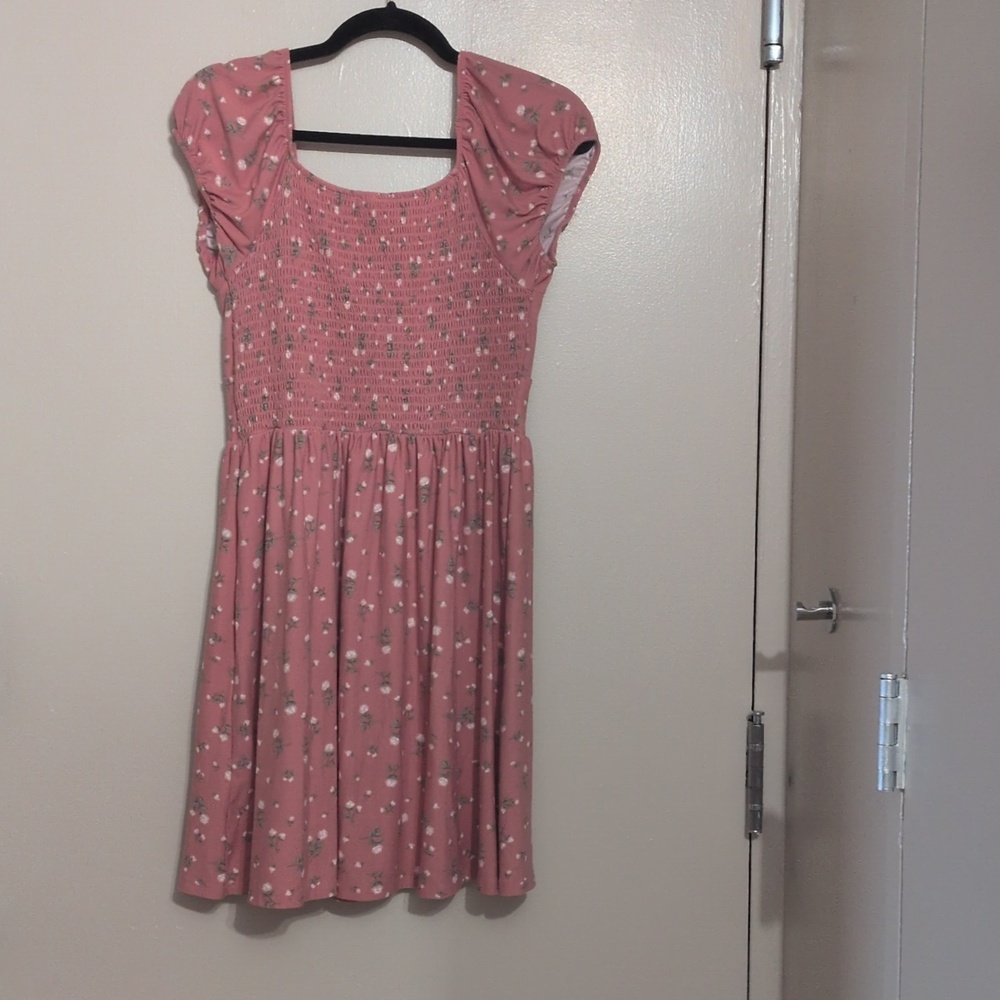 EUC Pink Floral Tie-Front Dress, size L - Picture 6 of 6
